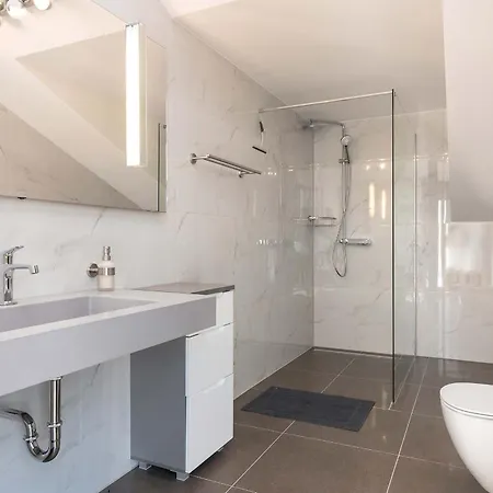 Charming Magnifica With Heated Pool For 8 * Funtana