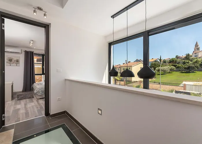 Charming Magnifica With Heated Pool For 8