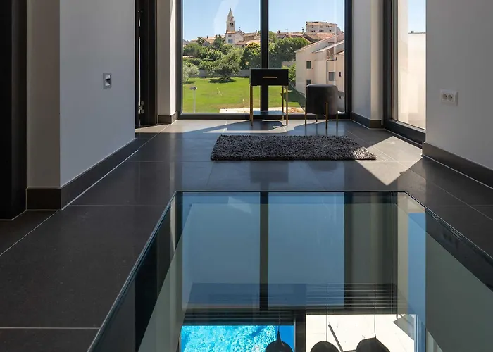 Charming Magnifica With Heated Pool For 8 Villa